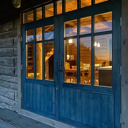Urikivi House *