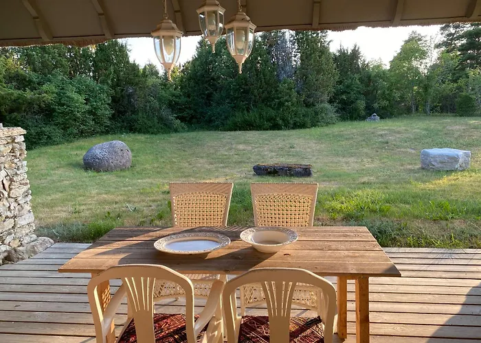 Urikivi House * Orjaku